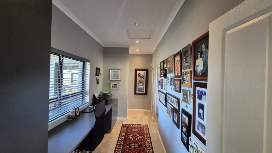 3 Bedroom Property for Sale in Langebaan Country Estate Western Cape